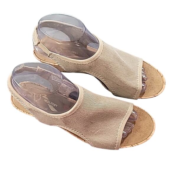 A2 Heelrest Coffee Cake Gold Cork Slingback Sandals 8M - Picture 1 of 6